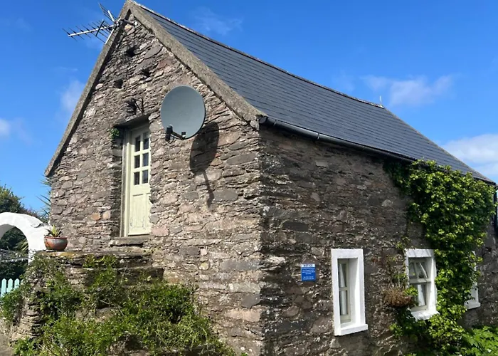 Ancaire Cottage Kilbronogue. Schull